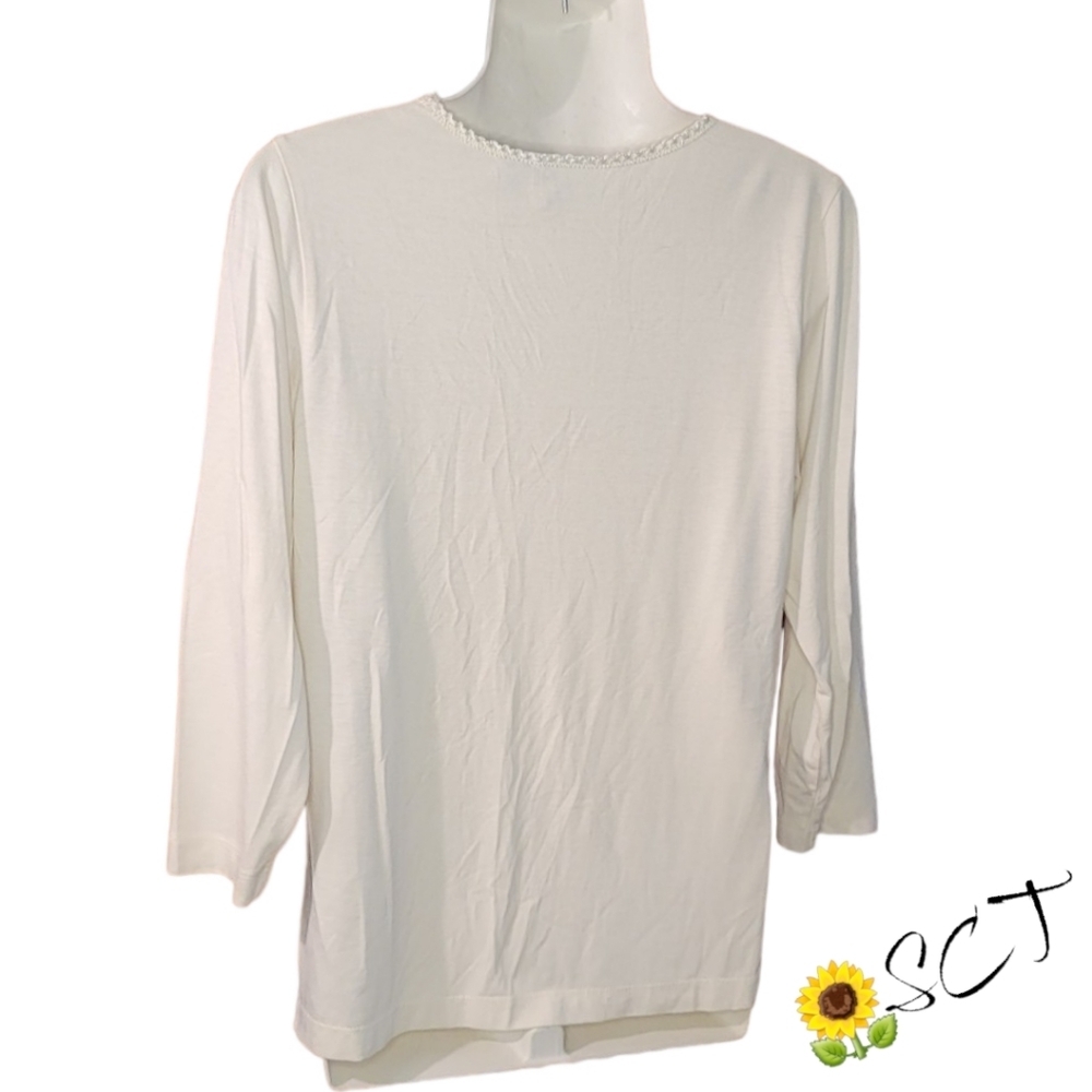 🌻 CHICO'S  - Small Beige Blouse - Picture 2 of 4